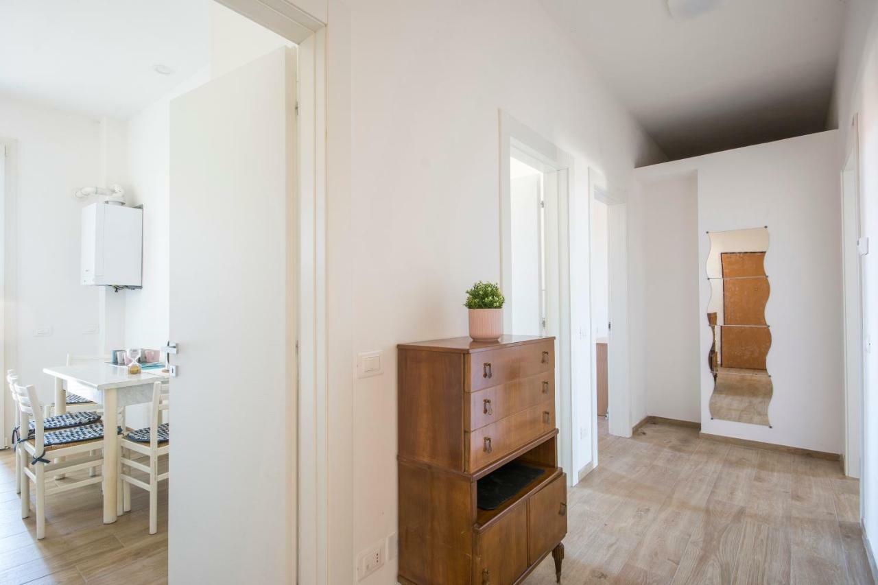 Altido Pampurio Airport Apartment Pisa Luaran gambar